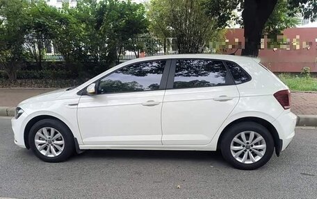 Volkswagen Polo, 2021 год, 1 600 000 рублей, 2 фотография