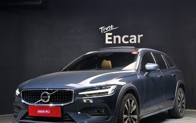Volvo V60 Cross Country II, 2022 год, 4 353 794 рублей, 1 фотография