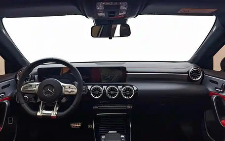 Mercedes-Benz A-Класс AMG, 2022 год, 3 500 000 рублей, 9 фотография