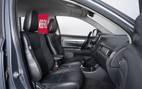 Mitsubishi Outlander III рестайлинг 3, 2012 год, 1 269 000 рублей, 8 фотография