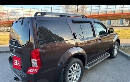 Nissan Pathfinder, 2011 год, 1 500 000 рублей, 4 фотография