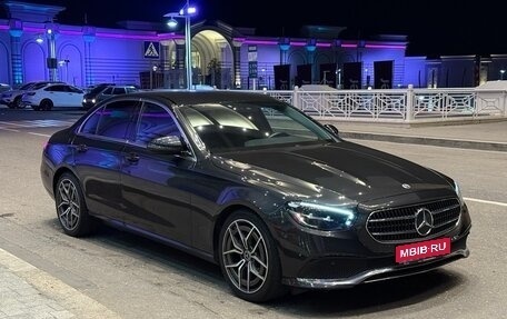 Mercedes-Benz E-Класс, 2023 год, 5 200 000 рублей, 1 фотография