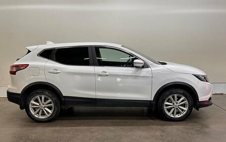 Nissan Qashqai, 2018 год, 1 618 000 рублей, 6 фотография
