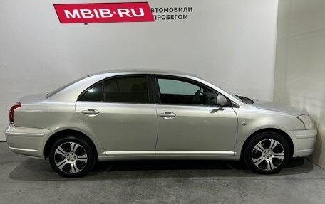 Toyota Avensis III рестайлинг, 2003 год, 650 000 рублей, 8 фотография