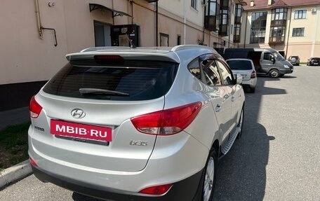 Hyundai ix35 I рестайлинг, 2012 год, 1 250 000 рублей, 3 фотография