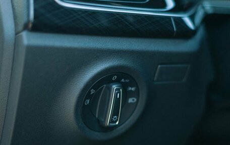 Volkswagen Polo VI (EU Market), 2020 год, 1 819 000 рублей, 14 фотография