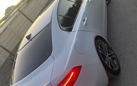 Jaguar XE I рестайлинг, 2015 год, 1 850 000 рублей, 5 фотография