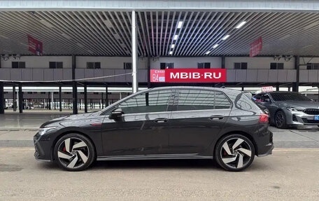 Volkswagen Golf GTI, 2022 год, 2 575 000 рублей, 3 фотография