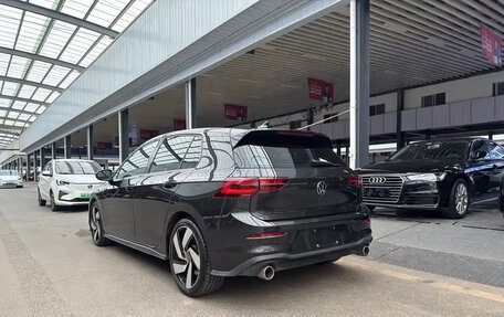 Volkswagen Golf GTI, 2022 год, 2 575 000 рублей, 6 фотография