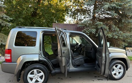 Jeep Cherokee, 2011 год, 1 599 000 рублей, 35 фотография