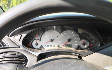 Ford Focus IV, 2001 год, 185 000 рублей, 9 фотография