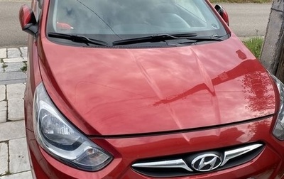 Hyundai Solaris II рестайлинг, 2014 год, 800 000 рублей, 1 фотография