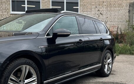 Volkswagen Passat B8 рестайлинг, 2017 год, 1 995 000 рублей, 9 фотография