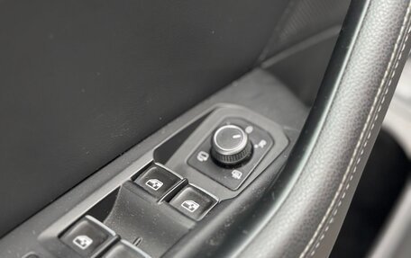 Volkswagen Passat B8 рестайлинг, 2017 год, 1 995 000 рублей, 17 фотография