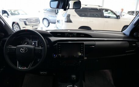 Toyota Hilux VIII, 2025 год, 9 000 000 рублей, 10 фотография