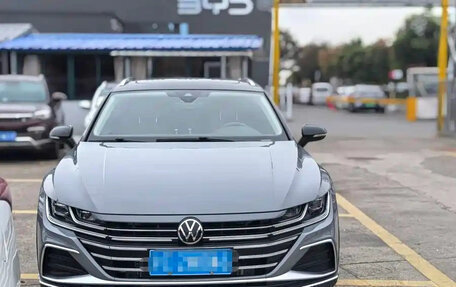 Volkswagen Passat CC, 2022 год, 2 415 000 рублей, 2 фотография