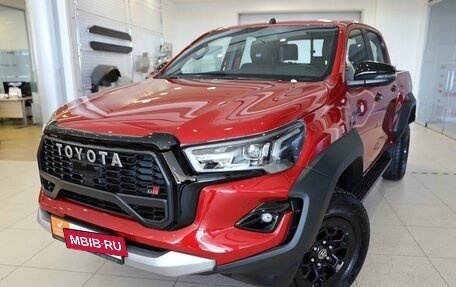 Toyota Hilux VIII, 2025 год, 9 000 000 рублей, 18 фотография