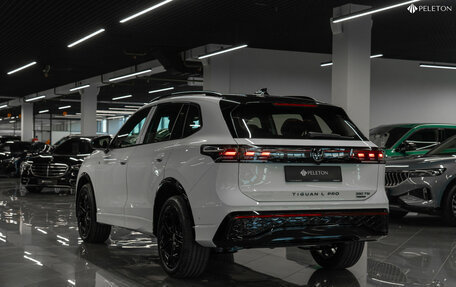 Volkswagen Tiguan, 2025 год, 4 800 000 рублей, 4 фотография