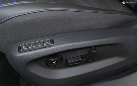 Volkswagen Tiguan, 2025 год, 4 800 000 рублей, 18 фотография