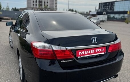 Honda Accord IX рестайлинг, 2013 год, 1 320 000 рублей, 2 фотография
