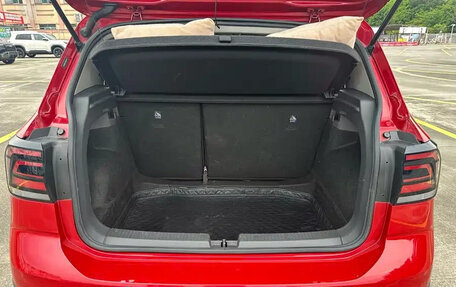 Volkswagen T-Cross I, 2021 год, 1 390 000 рублей, 14 фотография