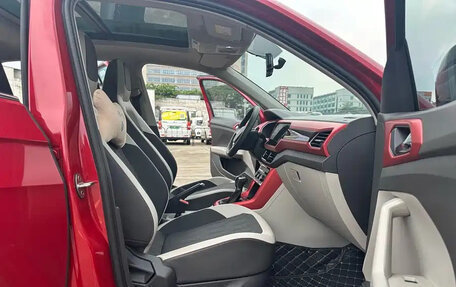 Volkswagen T-Cross I, 2021 год, 1 390 000 рублей, 11 фотография