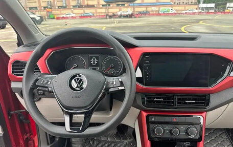 Volkswagen T-Cross I, 2021 год, 1 390 000 рублей, 9 фотография