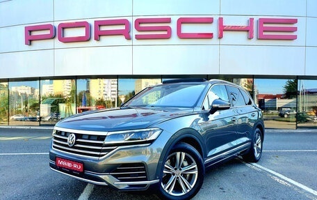 Volkswagen Touareg III, 2018 год, 4 391 000 рублей, 1 фотография