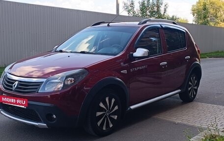 Renault Sandero I, 2012 год, 460 000 рублей, 2 фотография