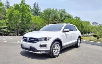 Volkswagen T-Roc I, 2022 год, 1 560 000 рублей, 1 фотография