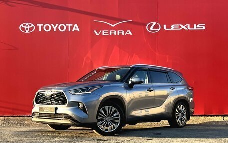 Toyota Highlander, 2021 год, 4 300 000 рублей, 1 фотография