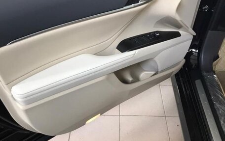 Toyota Camry, 2021 год, 3 450 000 рублей, 16 фотография