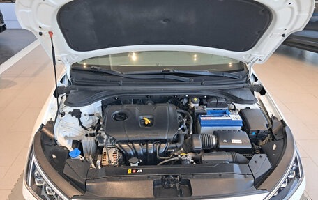 Hyundai Elantra VI рестайлинг, 2019 год, 2 014 000 рублей, 9 фотография