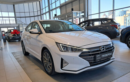 Hyundai Elantra VI рестайлинг, 2019 год, 2 014 000 рублей, 3 фотография