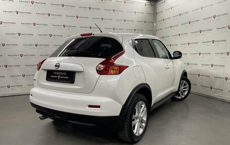 Nissan Juke II, 2014 год, 855 000 рублей, 6 фотография