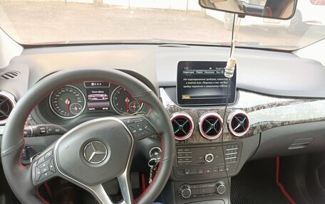 Mercedes-Benz B-Класс, 2013 год, 1 350 000 рублей, 21 фотография