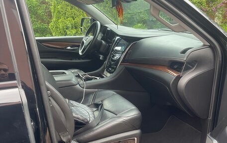 Cadillac Escalade IV, 2019 год, 6 500 000 рублей, 3 фотография