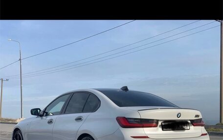 BMW 3 серия, 2019 год, 3 350 000 рублей, 3 фотография
