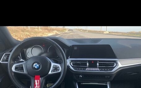 BMW 3 серия, 2019 год, 3 350 000 рублей, 14 фотография