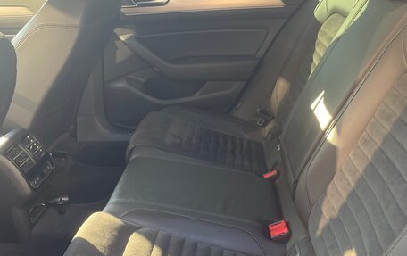 Volkswagen Passat B8 рестайлинг, 2017 год, 1 520 000 рублей, 5 фотография