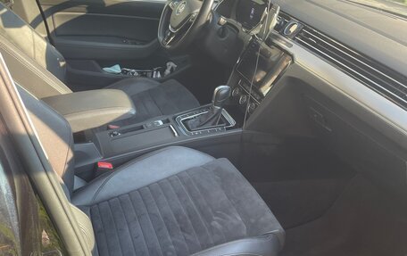 Volkswagen Passat B8 рестайлинг, 2017 год, 1 520 000 рублей, 6 фотография