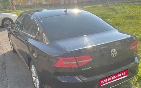 Volkswagen Passat B8 рестайлинг, 2017 год, 1 520 000 рублей, 8 фотография