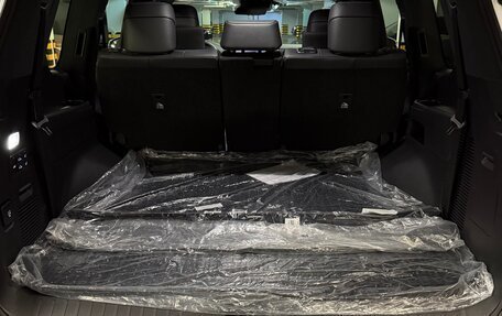 Lexus LX, 2025 год, 18 000 000 рублей, 11 фотография