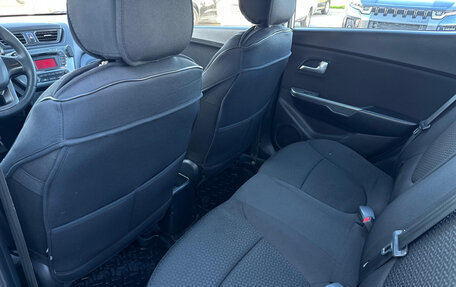 KIA Rio III рестайлинг, 2013 год, 990 000 рублей, 12 фотография