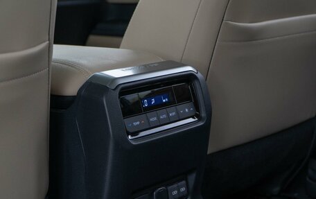 Toyota Land Cruiser Prado, 2024 год, 9 788 956 рублей, 14 фотография
