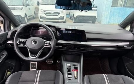 Volkswagen Golf VIII, 2021 год, 1 582 300 рублей, 16 фотография