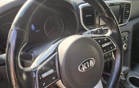 KIA Sportage IV рестайлинг, 2019 год, 2 400 000 рублей, 14 фотография