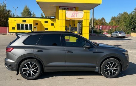 Volkswagen Touareg III, 2020 год, 5 500 000 рублей, 3 фотография