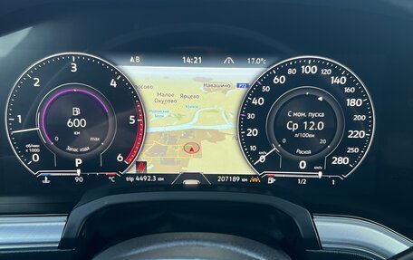 Volkswagen Touareg III, 2020 год, 5 500 000 рублей, 6 фотография