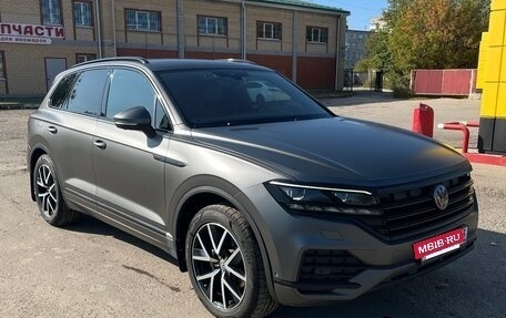 Volkswagen Touareg III, 2020 год, 5 500 000 рублей, 2 фотография